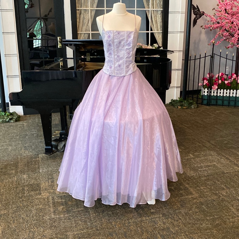 Lenovia Lavender formal dress